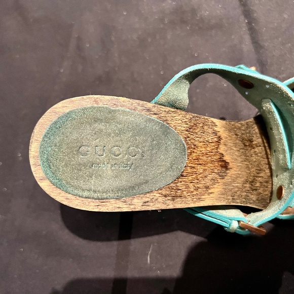 Gucci Heels - Picture 4 of 5